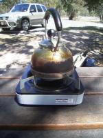 コンロとヤカン